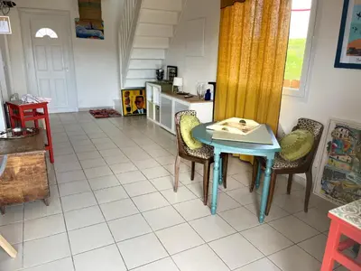 Cuisine ou kitchenette dans l'établissement LE DODO LĖ LA