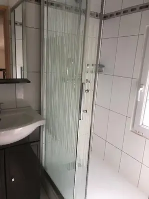 Salle de bains dans l'établissement Charmante maison dans résidence avec piscine proche golf et plage