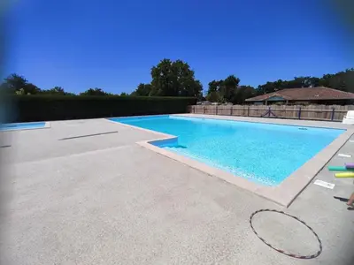 Piscine de l'établissement Mobilhome Cocooning ou située à proximité
