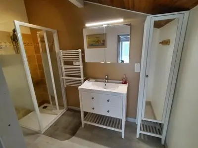 Salle de bains dans l'établissement Studio proche des thermes, des barthes, des plages et de Dax !