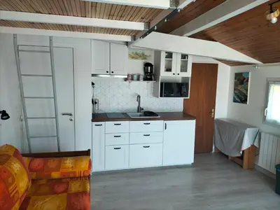 Cuisine ou kitchenette dans l'établissement Studio proche des thermes, des barthes, des plages et de Dax !