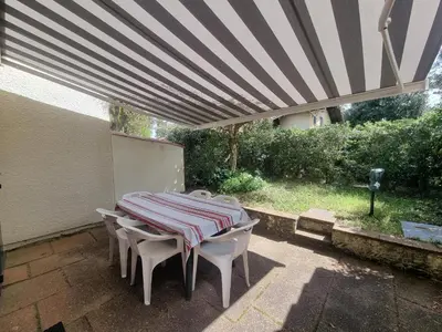 Jardin de l'établissement Villa à Seignosse: Plage à pied, Terrasse, 3 Chambres, Quartier calme - FR-1-239-1036