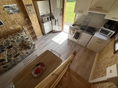 Cuisine ou kitchenette dans l'établissement Lou coutiot