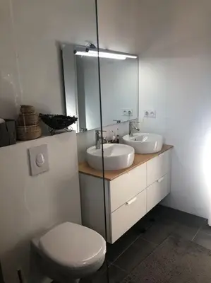Salle de bains dans l'établissement Maison typique proche bassin Arcachon