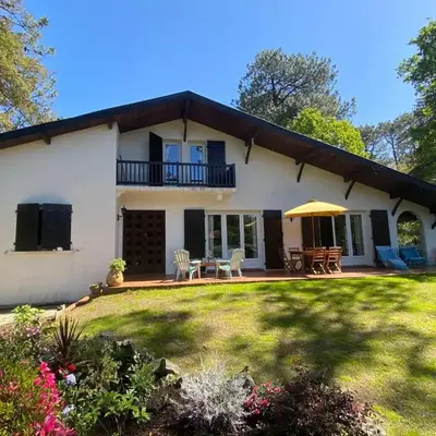 Villa landaise proche lac d’Hossegor et océan