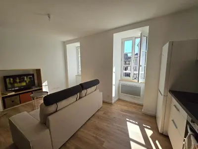 Télévision ou salle de divertissement dans l'établissement Casa cosy Lanabat