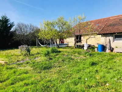 Jardin de l'établissement Gîte 2 à 5 personnes au coeur de la Nature
