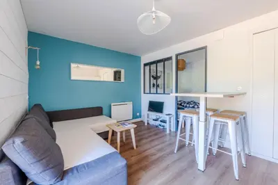 Coin salon dans l'établissement Appartement avec terrasse/Bord de mer/Idéal SURF