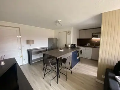 Cuisine ou kitchenette dans l'établissement AU BORD DU LAC