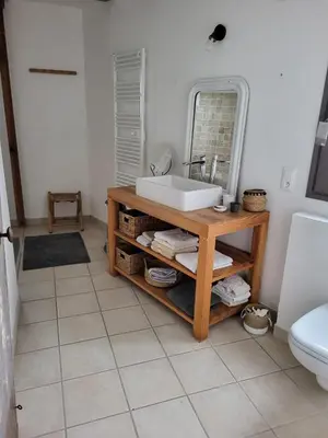 Salle de bains dans l'établissement Cap Landes à Léon