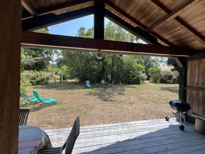 Jardin de l'établissement Bergerie sur Airial Landais