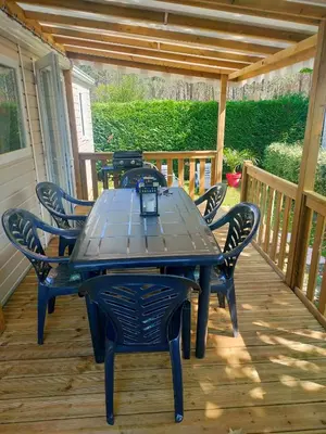 Balcon ou terrasse dans l'établissement Mobil home, camping 4* Lac privé