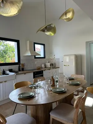 Cuisine ou kitchenette dans l'établissement Beach House Paupiette - 150m plage sud