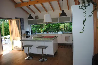Plan de l'établissement Grande maison bois entre océan et lac