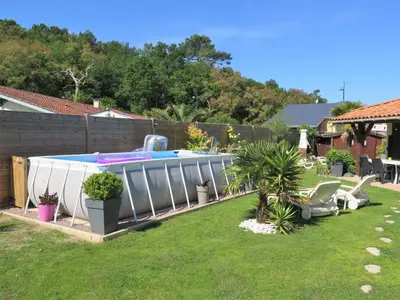 Jardin de l'établissement Holiday Home Les Camélias by Interhome