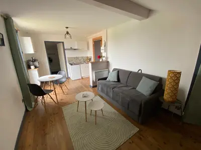Coin salon dans l'établissement Tomeline