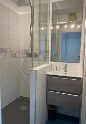 Salle de bains dans l'établissement Hossegor Vue Océan