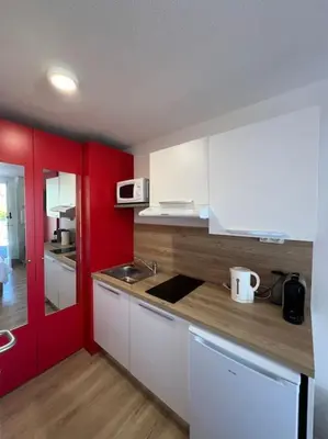 Cuisine ou kitchenette dans l'établissement JOIA Bassin d'Arcachon - NOTRO 221