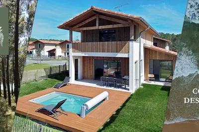 Piscine de l'établissement Le Cottage Des Glycines - Piscine chauffée ou située à proximité
