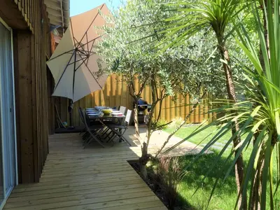 Jardin de l'établissement Holiday Home Le Chant Des 4 Sirènes by Interhome