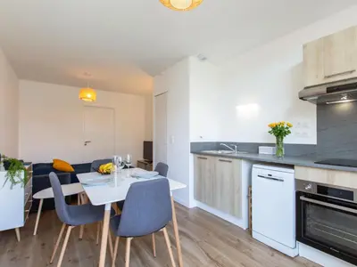 Cuisine ou kitchenette dans l'établissement Studio Cap Océan-14 by Interhome