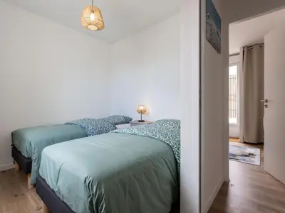 Un ou plusieurs lits dans un hébergement de l'établissement Apartment Cap Océan-12 by Interhome