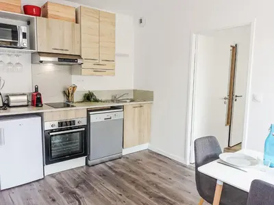 Cuisine ou kitchenette dans l'établissement Apartment Cap Océan-9 by Interhome