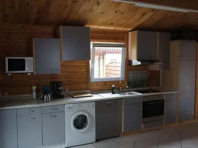 Cuisine ou kitchenette dans l'établissement Chalet Bleu Comfortable holiday residence
