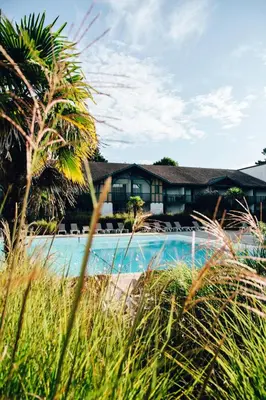 Piscine de l'établissement Les maisons de Moliets - maeva Home - Maison 4 pièces 8 personnes - Confort MAE-2094 ou située à proximité