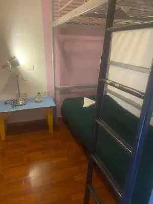 Plan de l'établissement Maisonnette dans village vacances canapé convertible , chambre 1 lit et mezzanine ,draps en plus