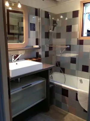 Salle de bains dans l'établissement Maison 6 pers 3 Chb avec jardin, proche Golf Hossegor