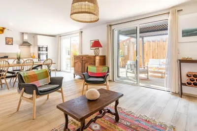 Coin salon dans l'établissement Appartement à 200 m de la plage