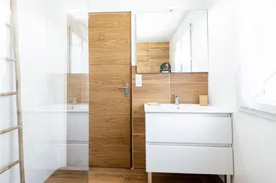 Salle de bains dans l'établissement Appartement à 200 m de la plage
