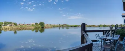 Vue sur la rivière ou le fleuve situé(e) à proximité de la maison de vacances