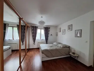 Un ou plusieurs lits dans un hébergement de l'établissement Maison à 20 min des plages Landaises