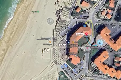 Vue générale sur la mer ou vue sur la mer prise depuis l'appartement