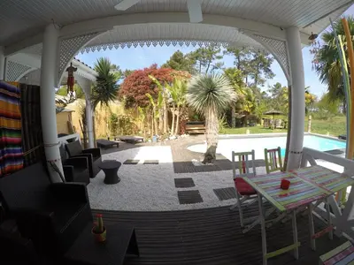 Piscine de l'établissement Villa Caraîbes ou située à proximité
