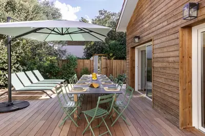 Terrasse ou espace extérieur de l'établissement Villa Oyana au coeur du Moulleau Pyla sur Mer