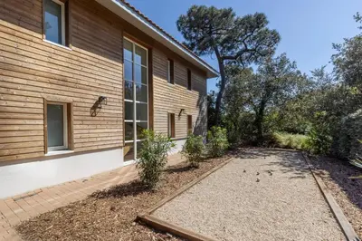 Jardin de l'établissement Villa Xara au coeur du Moulleau PYLA SUR MER