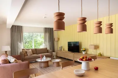 Télévision ou salle de divertissement dans l'établissement Villa Xara au coeur du Moulleau PYLA SUR MER