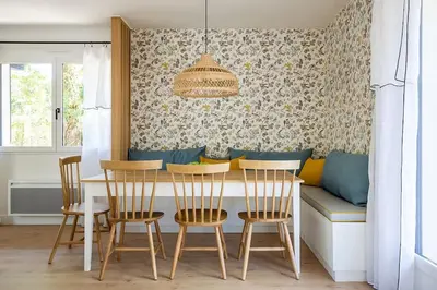 Coin salon dans l'établissement Villa Arbousière à deux pas de la plage PYLA SUR MER