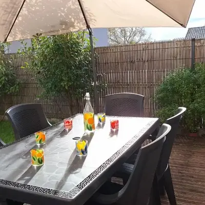Agréable duplex avec jardin et terrasse