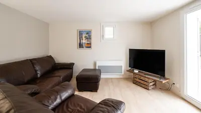 Télévision ou salle de divertissement dans l'établissement Villa Lucio