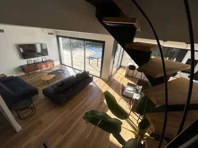 Télévision ou salle de divertissement dans l'établissement Villa Emma