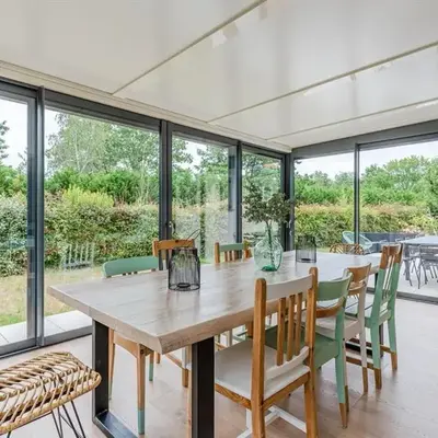Maison moderne près du lac avec jardin et véranda à Sanguinet