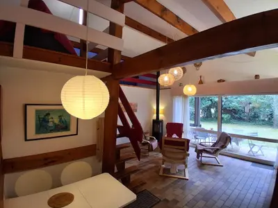 Coin salon dans l'établissement Maison Plain-pied avec Jardin, Proche Plage et Pistes Cyclables, 6 Pers, Wifi, Parking - FR-1-239-436