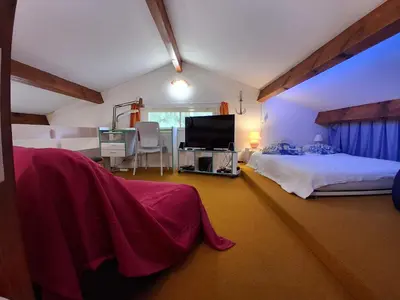 Un ou plusieurs lits dans un hébergement de l'établissement Maison Plain-pied avec Jardin, Proche Plage et Pistes Cyclables, 6 Pers, Wifi, Parking - FR-1-239-436