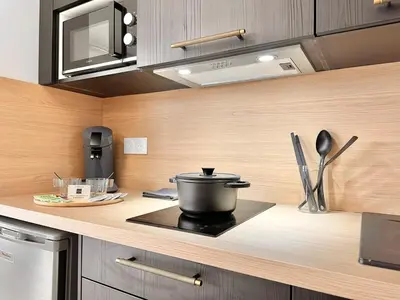 Cuisine ou kitchenette dans l'établissement Au Cœur de la Médina - Centre Ville - Parking