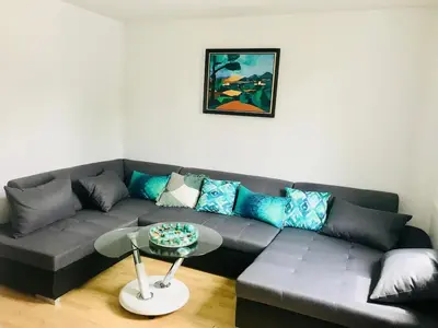 Coin salon dans l'établissement Villa Dedele