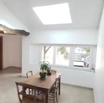 Plan de l'établissement Agréable maison bien située